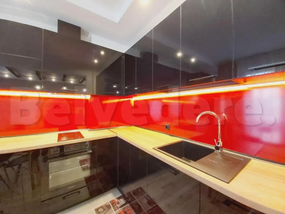 London Apartment ソフィア